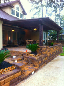 Creekstone Outdoor Livivng Sacked Stone Steps and Wall